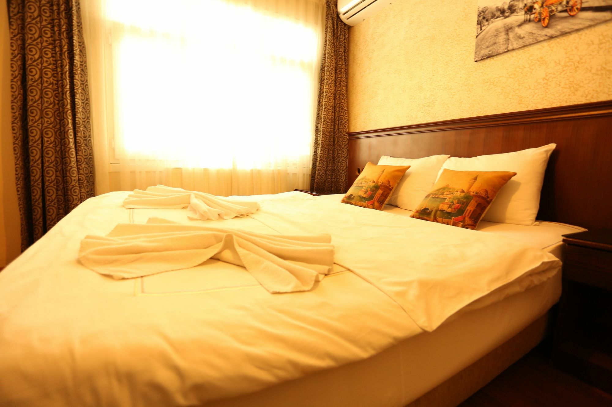 Dos Hermanos Hotel Κωνσταντινούπολη Εξωτερικό φωτογραφία